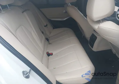 2021 BMW 330I z USA, uszkodzony, nr VIN 3MW5R1J0XM8C05723